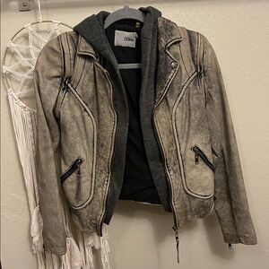 🩶 DOMA convertible Leather hoodie Jacket - Removable Sleeves!